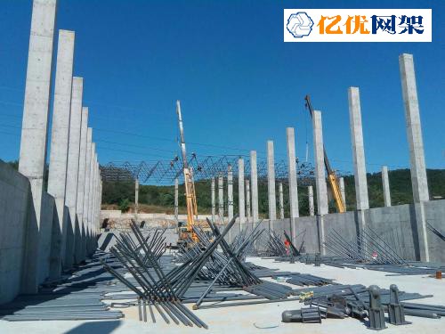吉安料棚网架设计